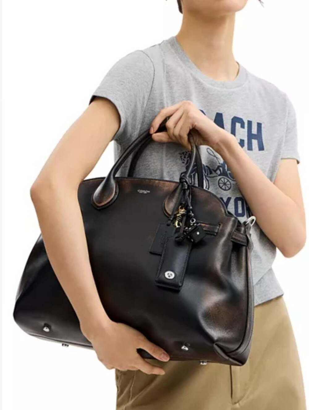 Coach Empire 40 Loved Leather - Picture 16 of 16
